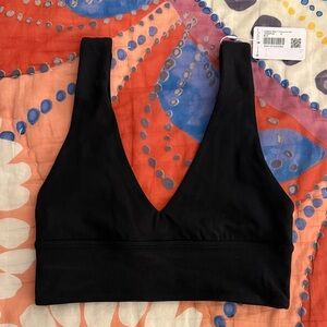 Lululemon Align V-Neck Sports Bra 4
